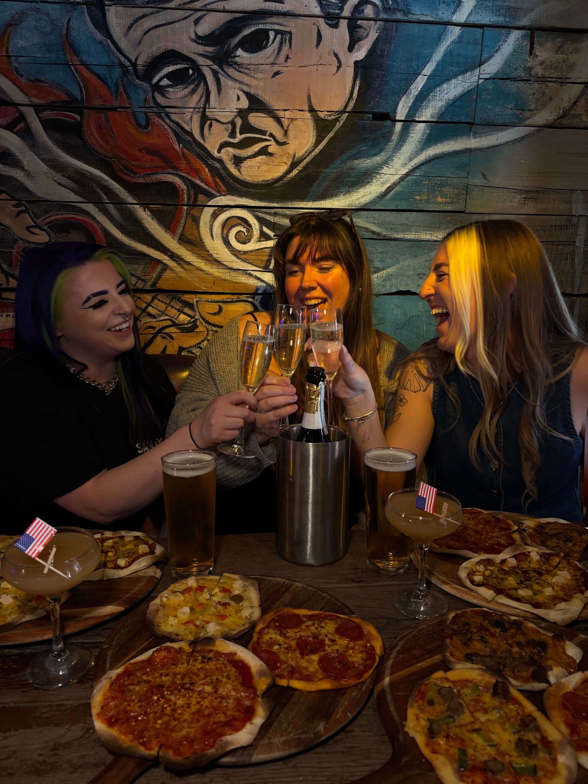 bottomless brunch at mean-eyed cat